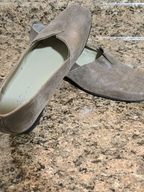 Sesto Meucci Women's Slip-On Loafers in Taupe 7.5W